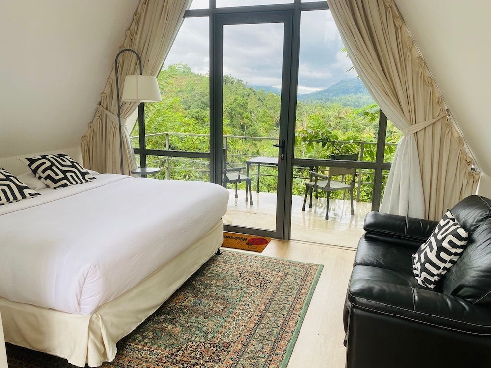 Rain Drops Wellness Villa Sinharaja