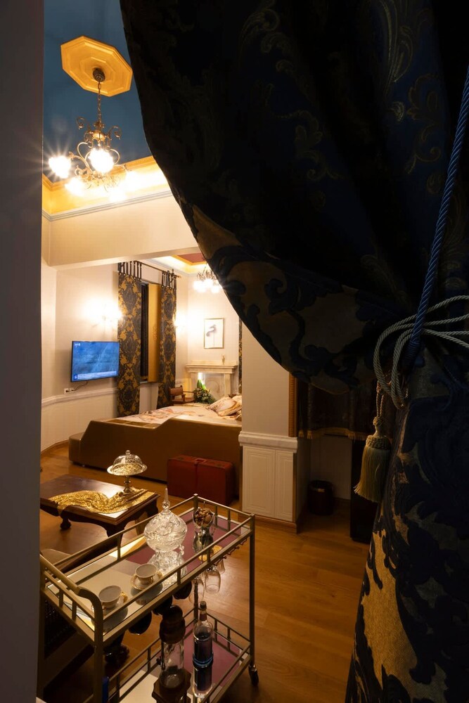 Medusa Suite - Medousia Spa Luxury Escape