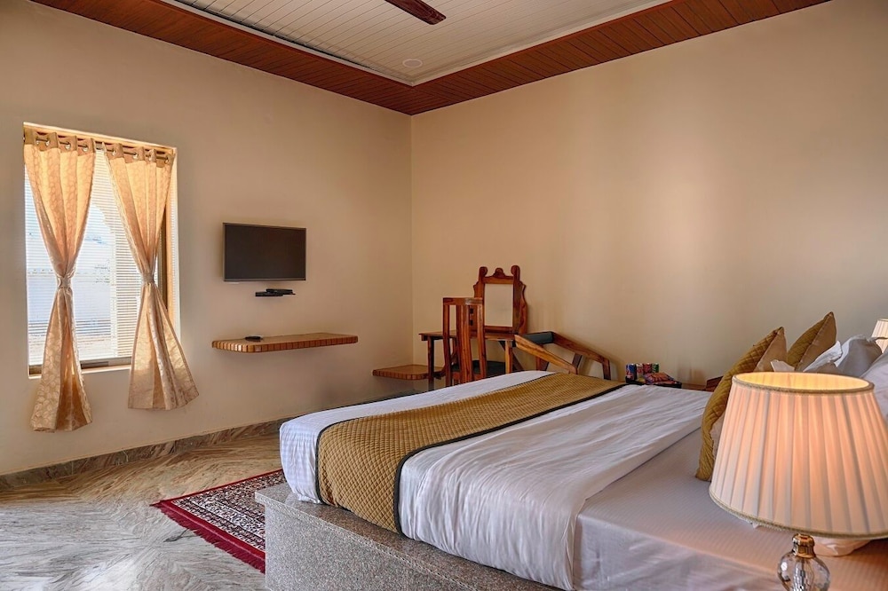 Desert Valley Resort