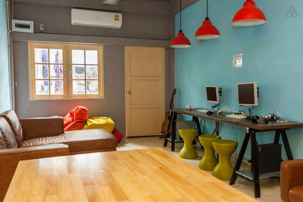 Siam Journey Guesthouse - Hostel