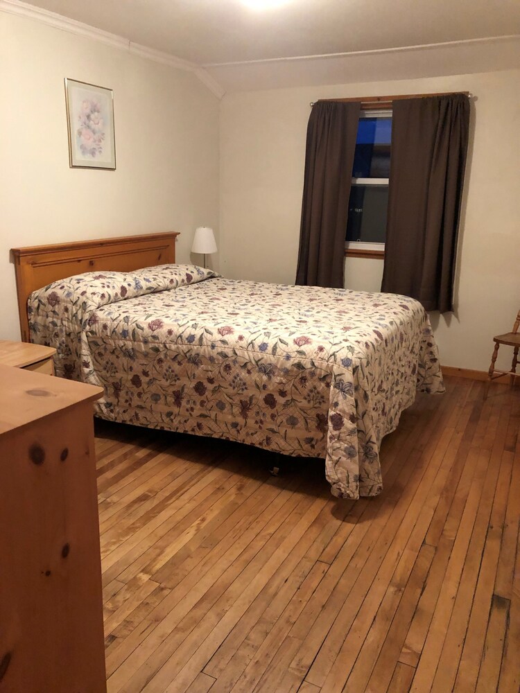 Shining Waters Cottages