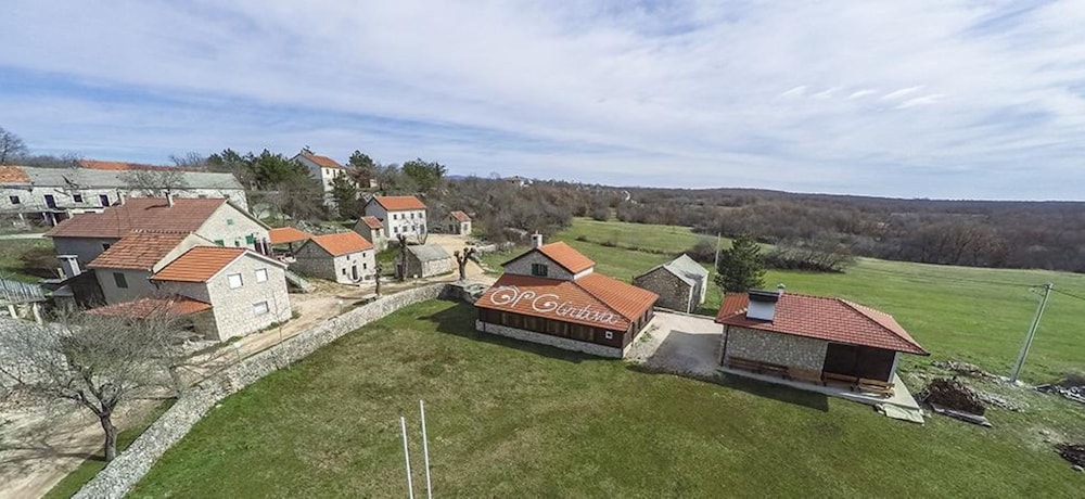Apartment Imota Stone view 5
