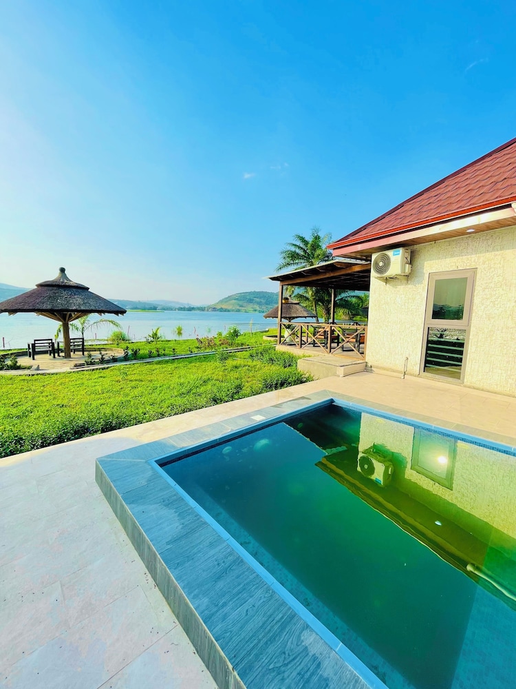 Platinum Blue Island Resort