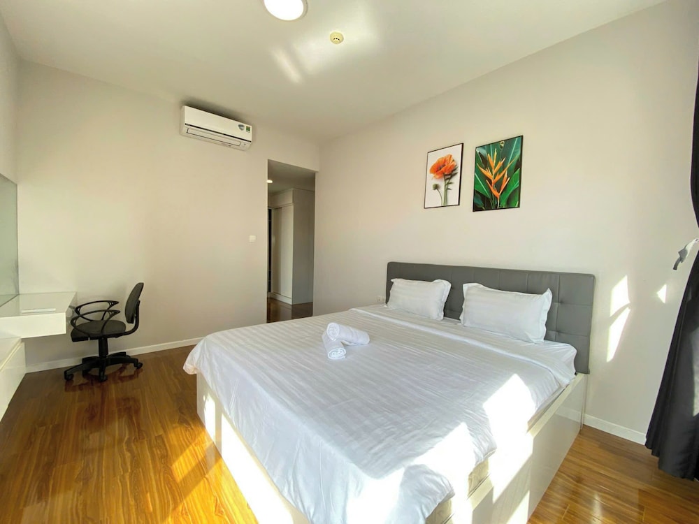 SUNRISE CITY VIEW Retreat