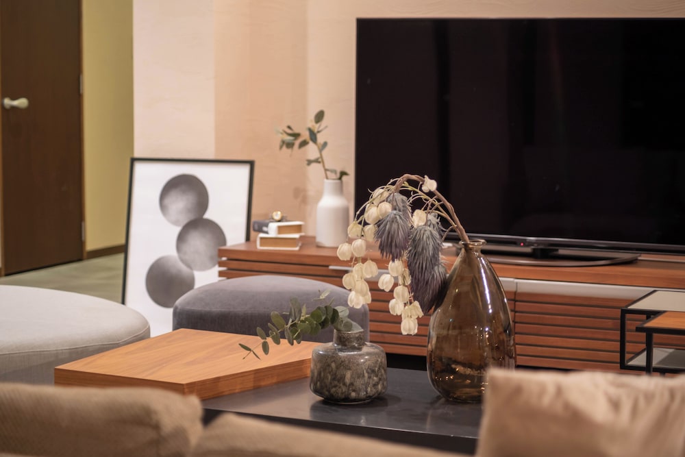 Bijou Suites AI PREMIUM
