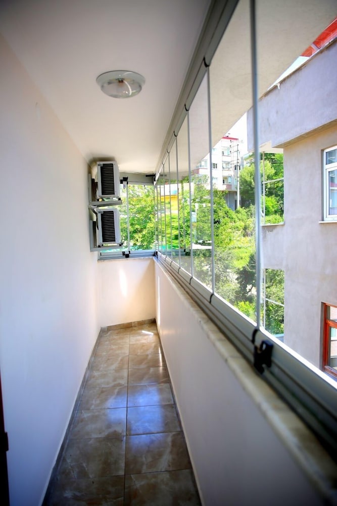 Can Residence