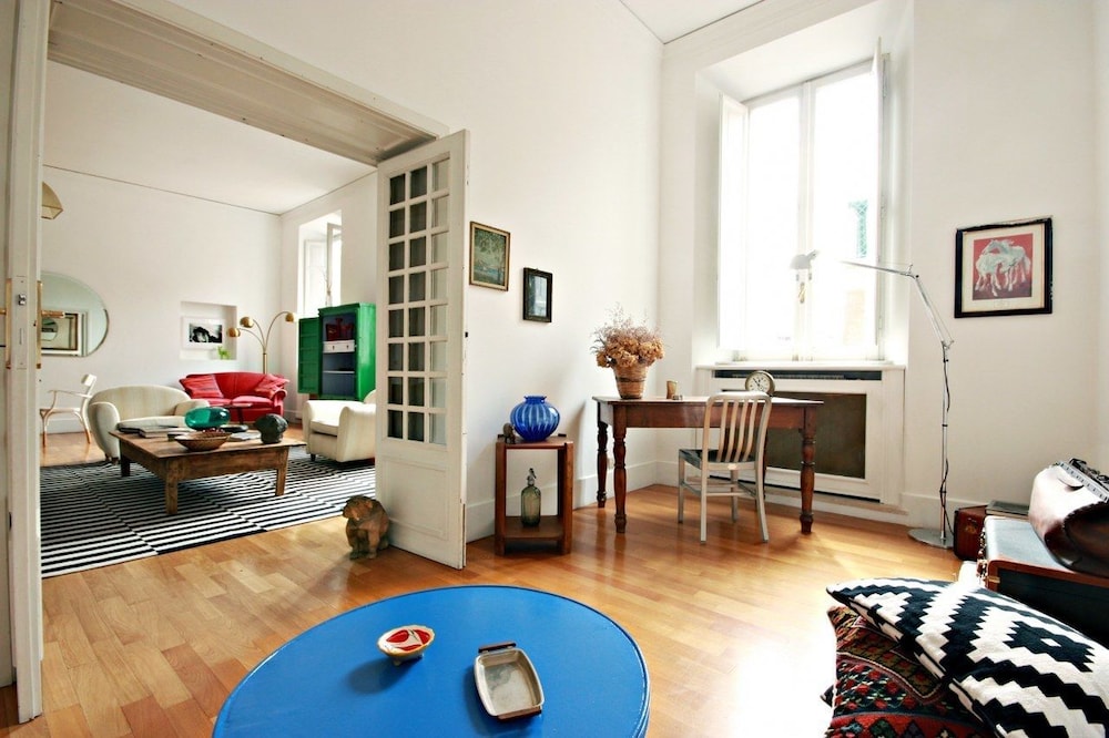 Wonder Privacy & Charm