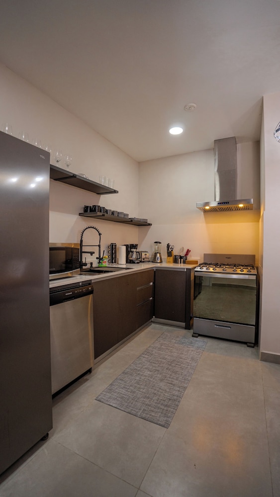 Pedasí 2-Bedroom Oasis with Pool