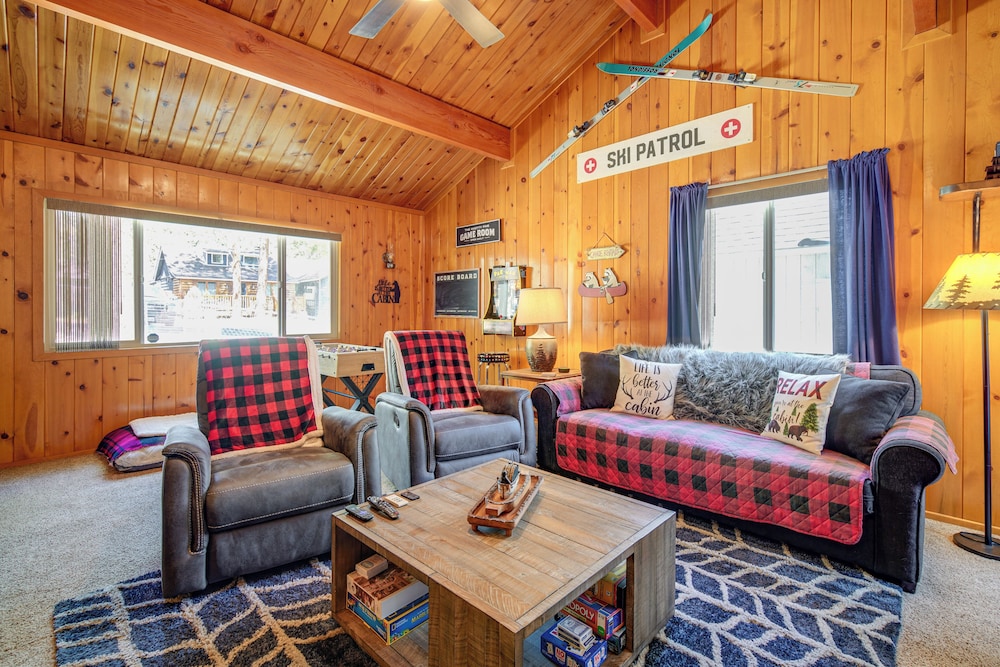 5 Mi to Big Bear Lake: Pet-friendly Gem Near Hikes