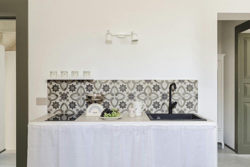 La Canonica Suites