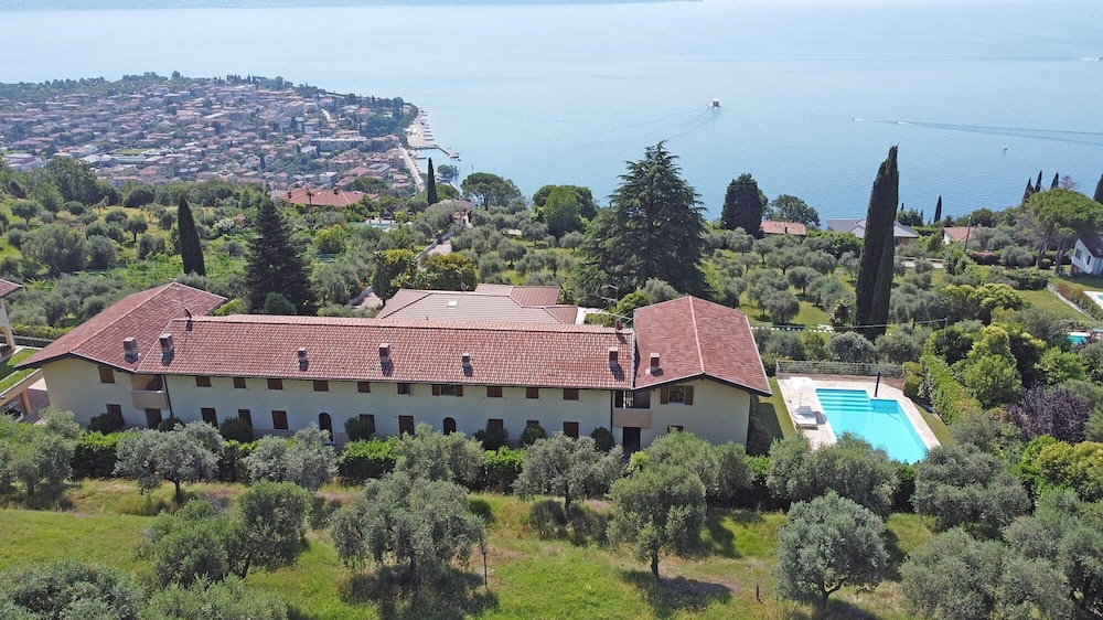 Villetta Enzo in Toscolano Maderno view 5