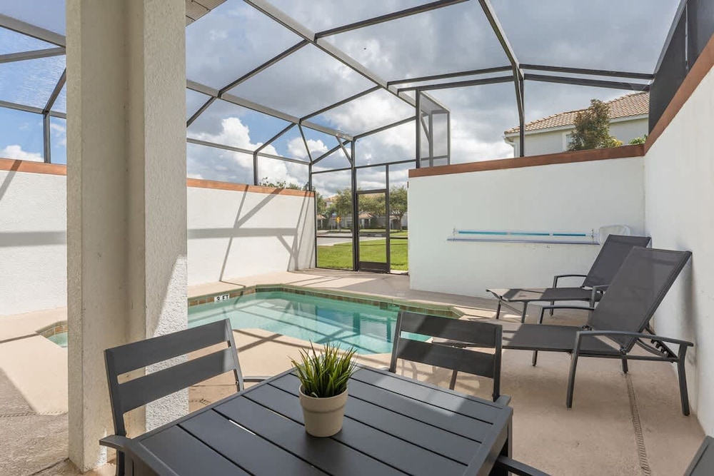 5BR Private Pool Plus Themed Bedrooms Sl4800