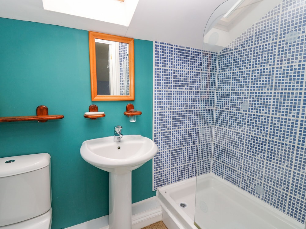 Penybont Apartment