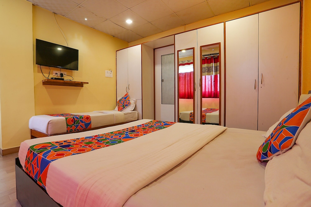 FabHotel Dream Inn I