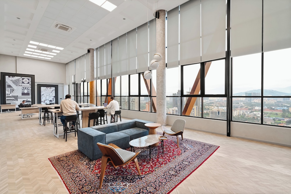 meeting & event spaces