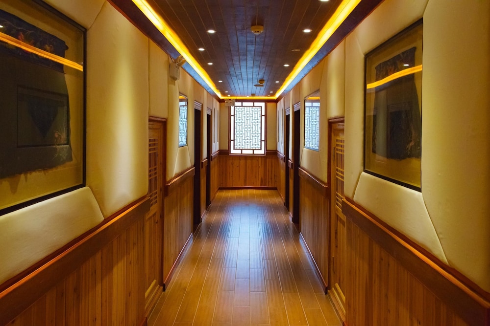 Yangshuo Li River Lodge