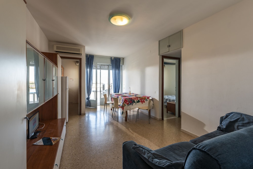 Seventh Last Floor Flat With Terrace in Bibione