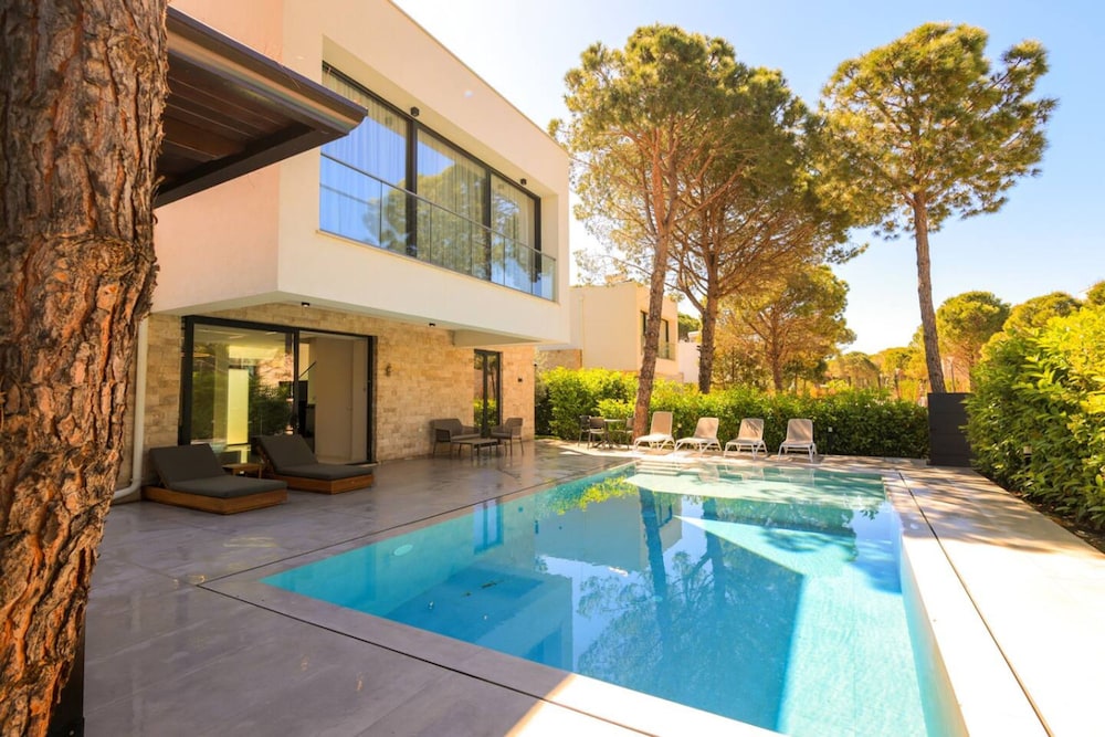 Sanpietro Individual Villa