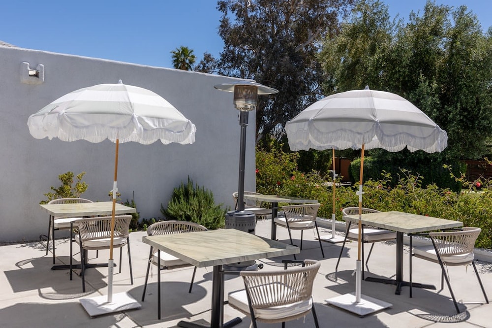 The Yucca Hotel- Entire Boutique Buyout
