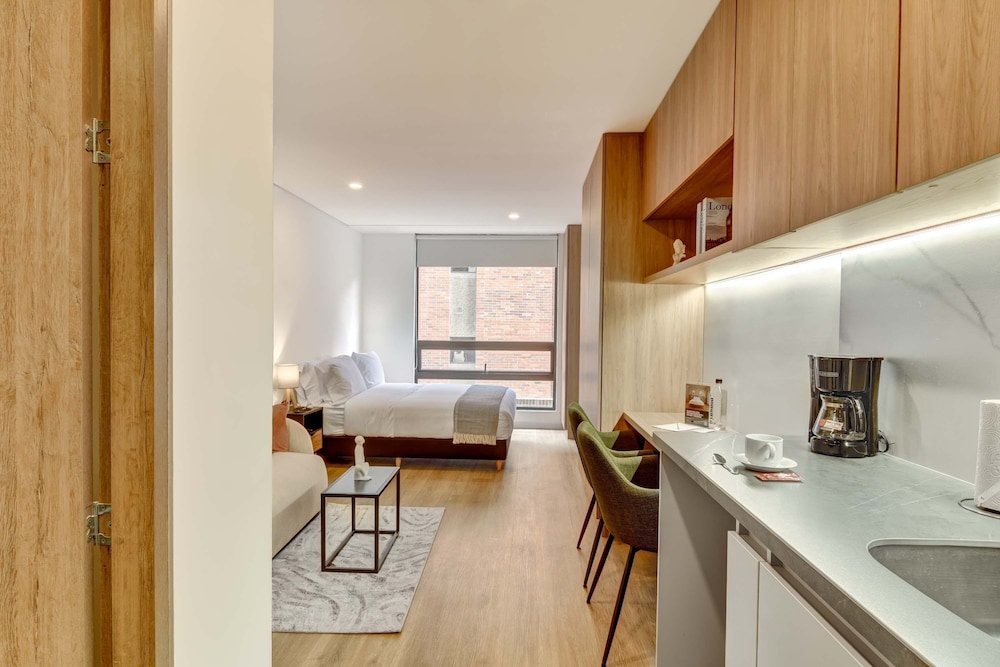 w Warm Loft in the Heart of Bogot