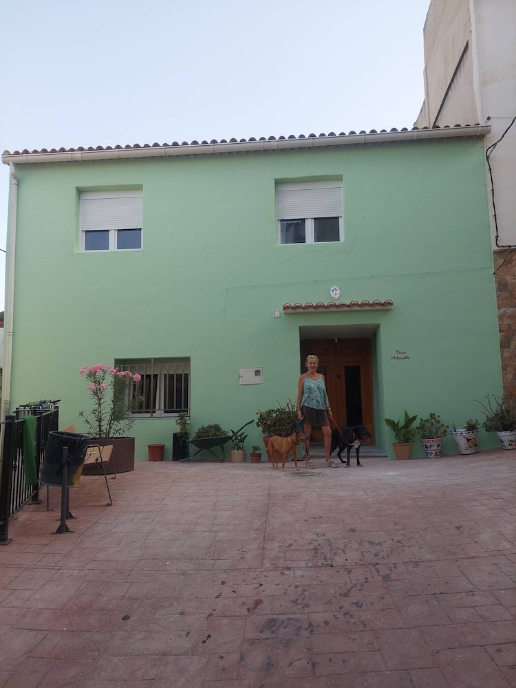 Town House in Old Town Ador, Gandia