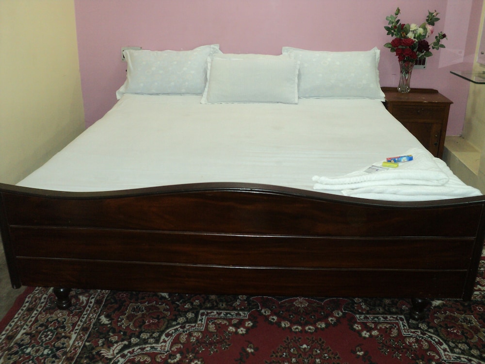 Royal Guest House