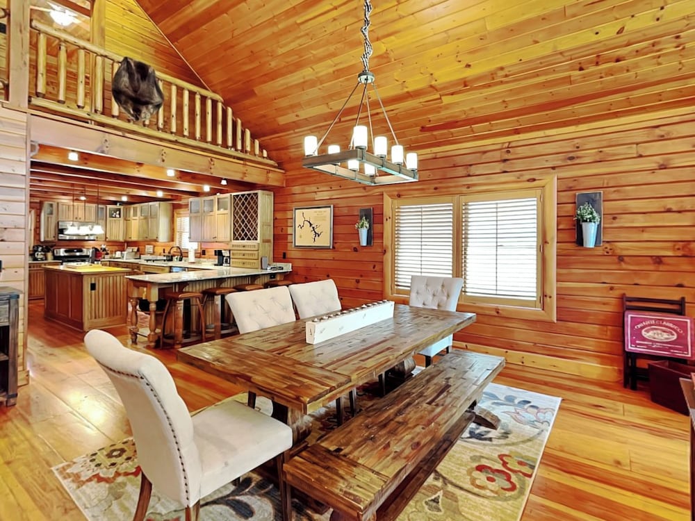 Crow's Point Lakehouse by Taylor Made Deep Creek