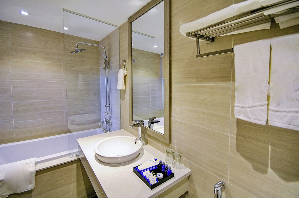 Oceanus Vien Trieu Nha Trang Apartment - Thai Ha