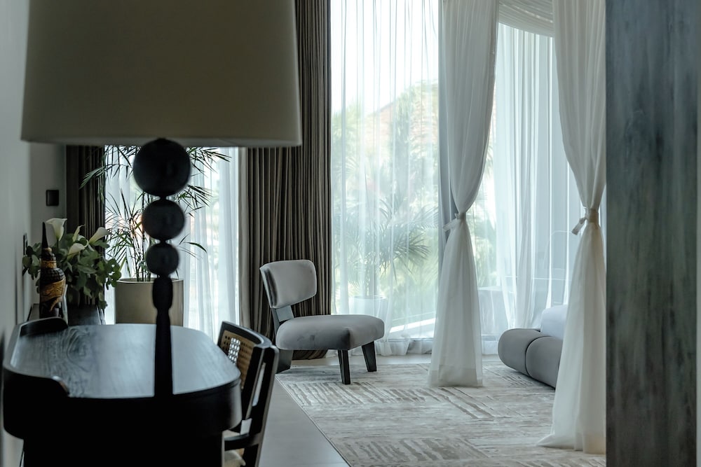 AMO Residences