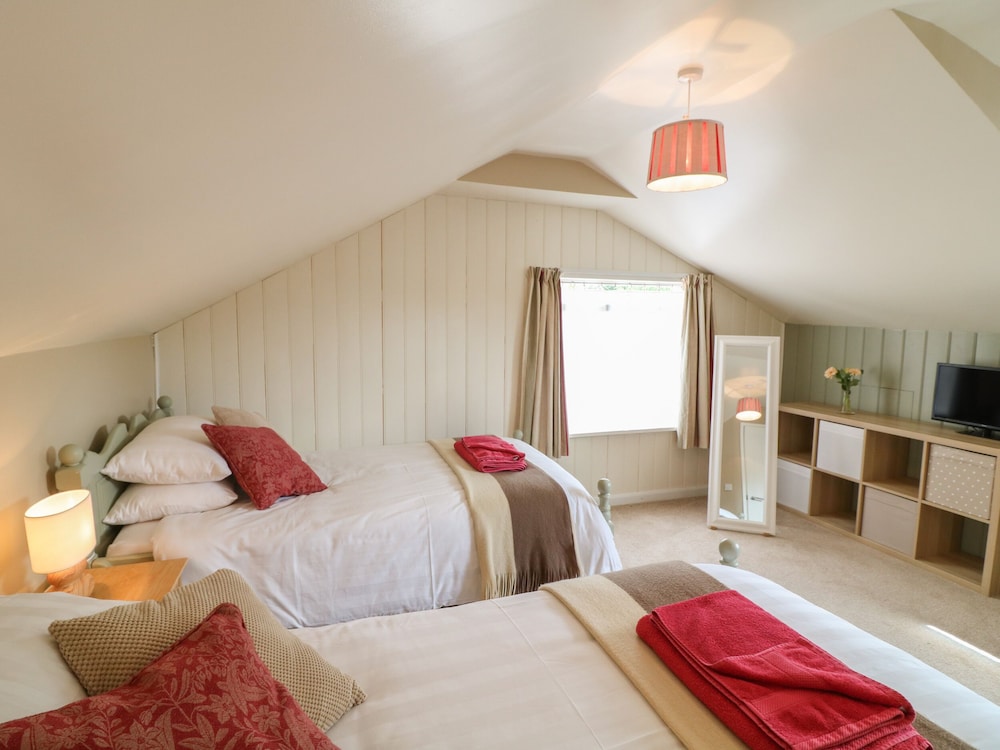 Shilstone Lodge