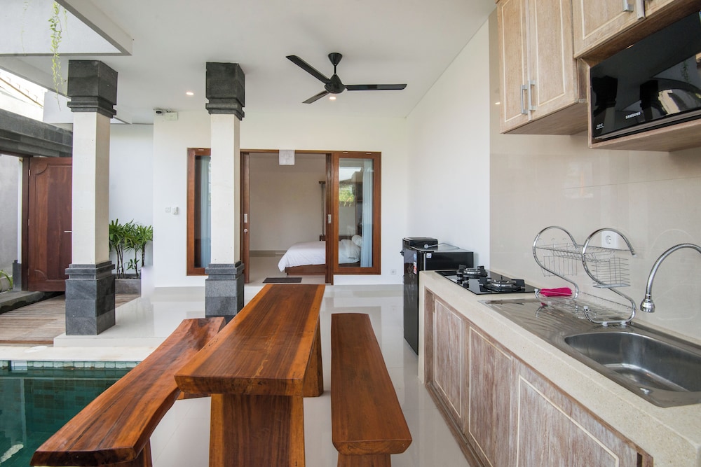 Om Villas Kedungu
