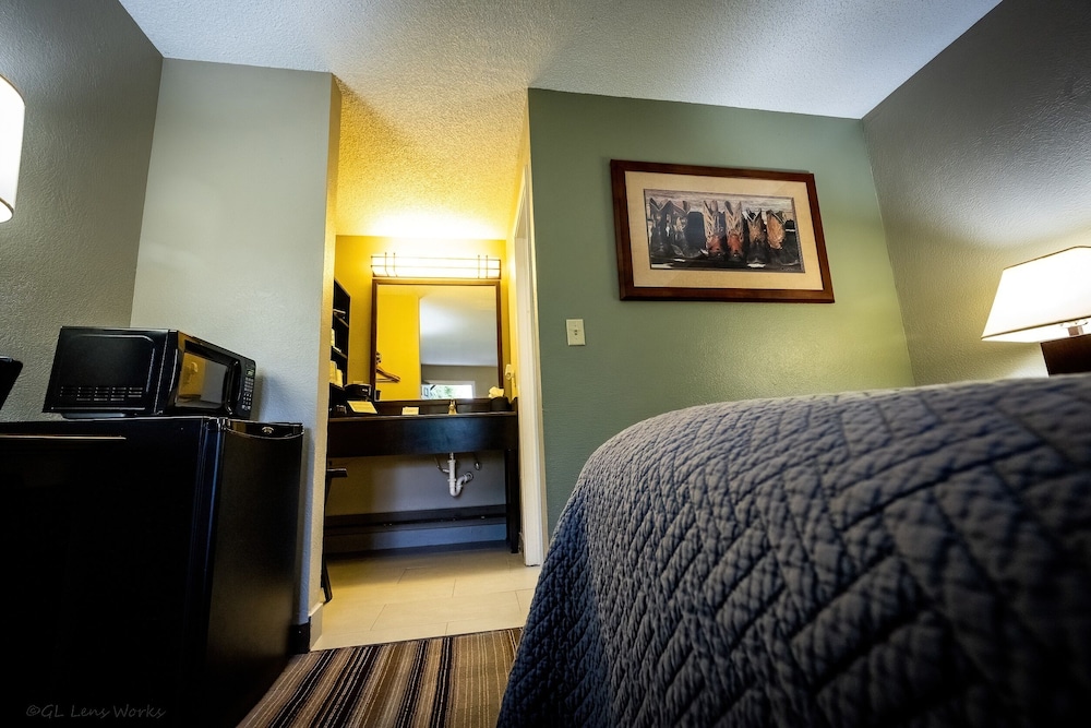 Rayburn Resorts