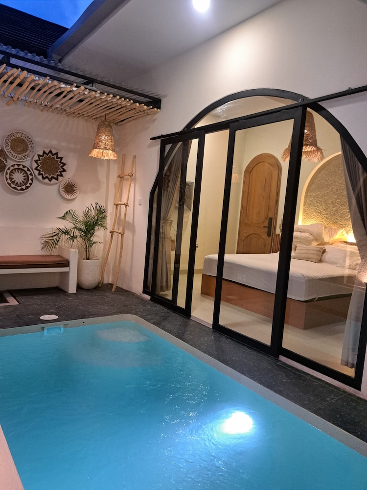 NUMAR VILLAS - Bohemian with privatepool