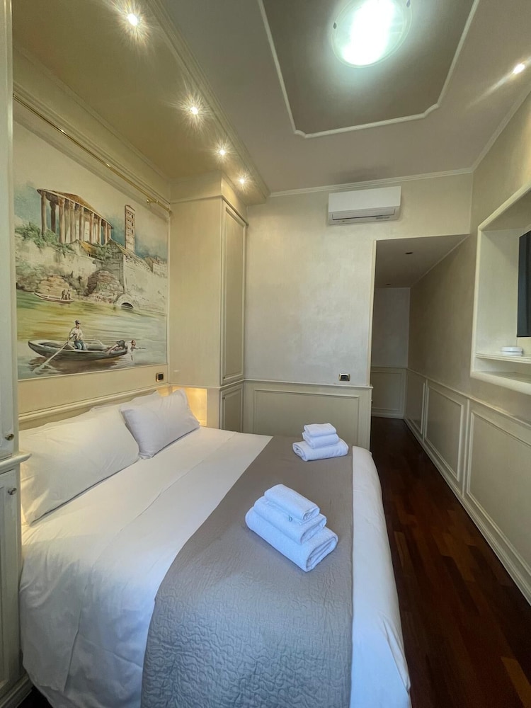 Dama Opera Elegantia Rooms