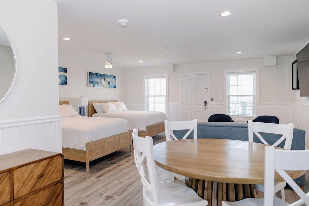 Saltwater Resort