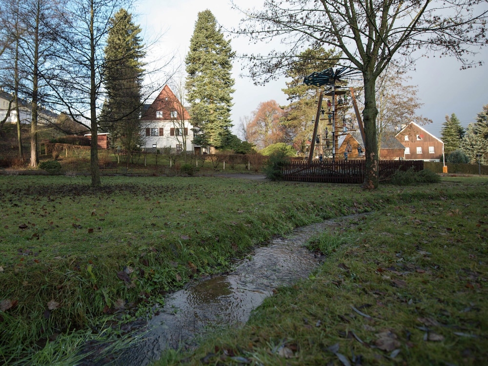 Holiday Homes for two People, With a Swimming Pool, in the Ore Mountains