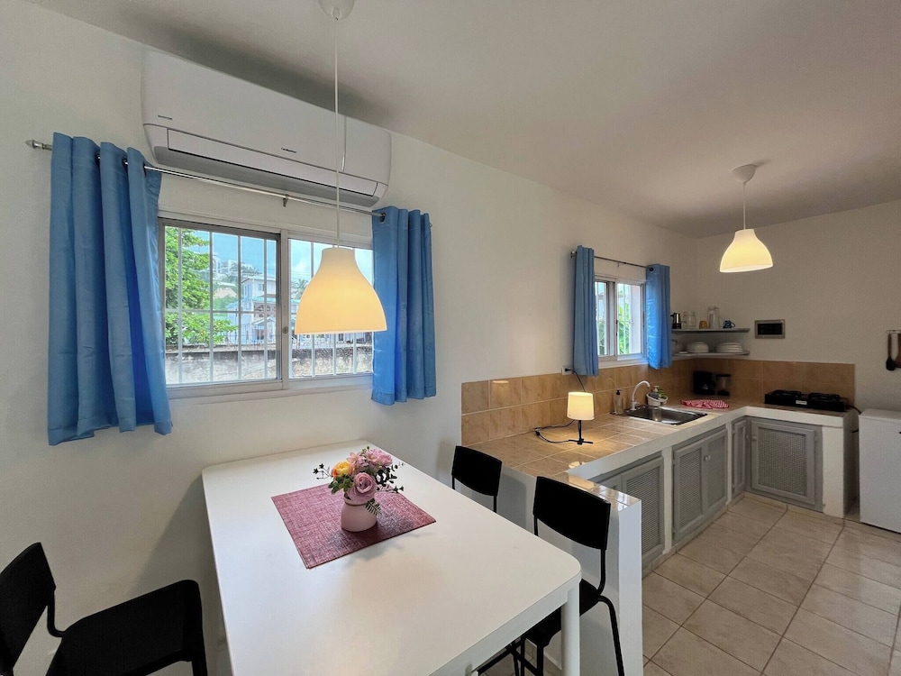 Secure 2-pers Apartment Close to the Beach