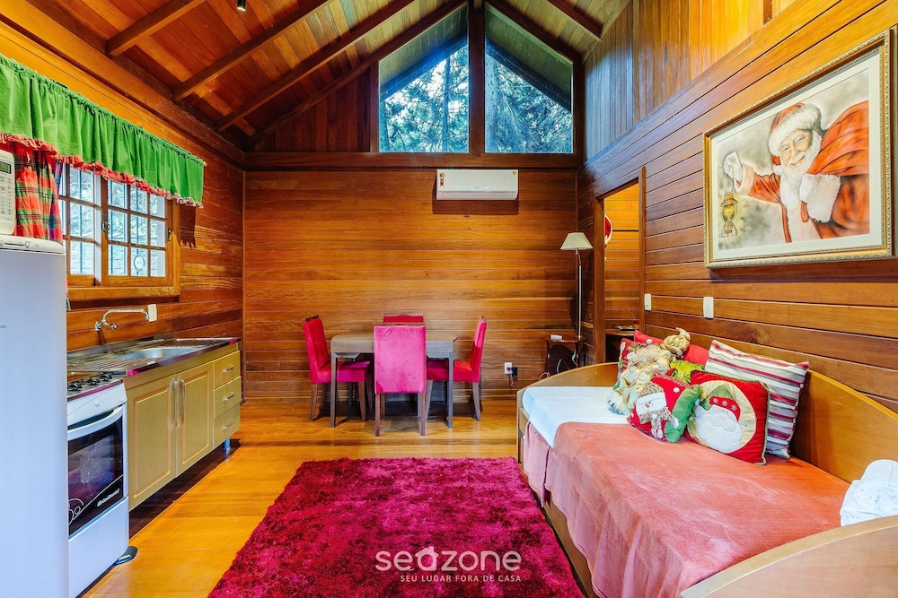 Santa's Cabin in Gramado Rar065