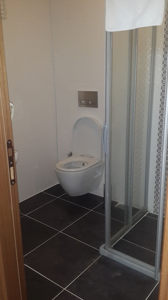 Le Mansion Otel - Image 38