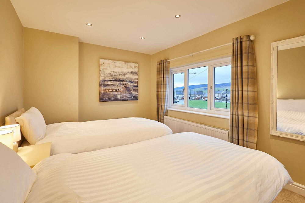 Host and Stay 36 Hardy Meadows
