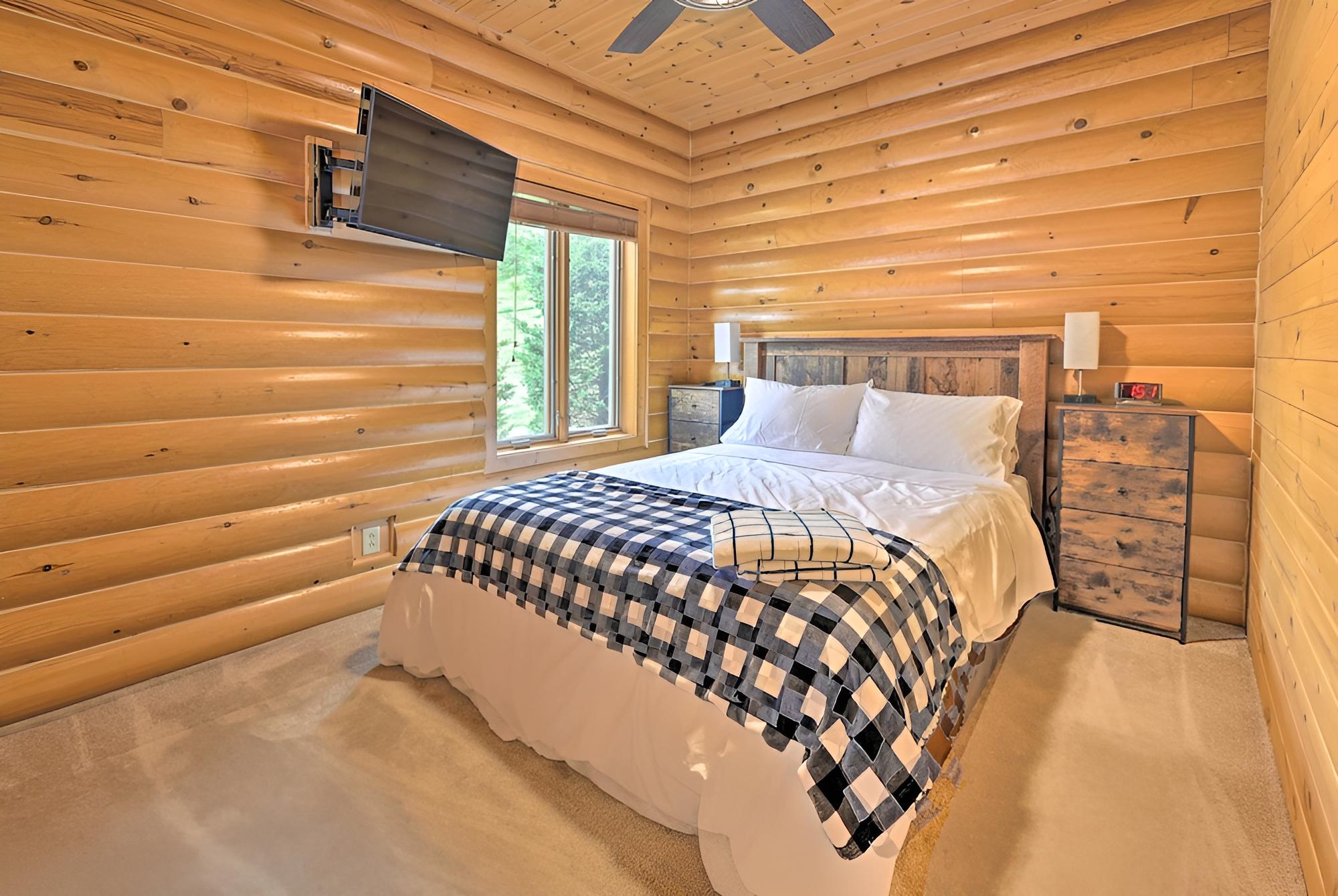 Hillside Hideaway w/ Hot Tub & Heated Patio! view 5