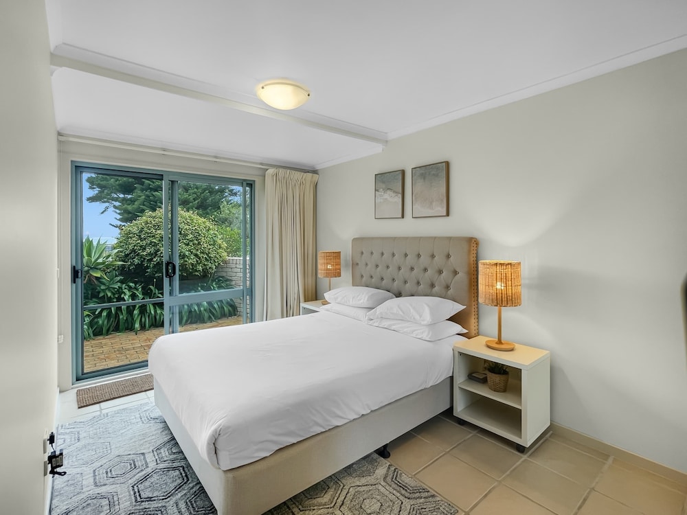 2-bed Townhouse With Outdoor Area