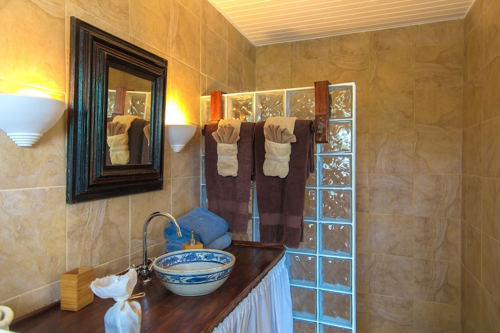 Davids Beach Hotel - Photo 11