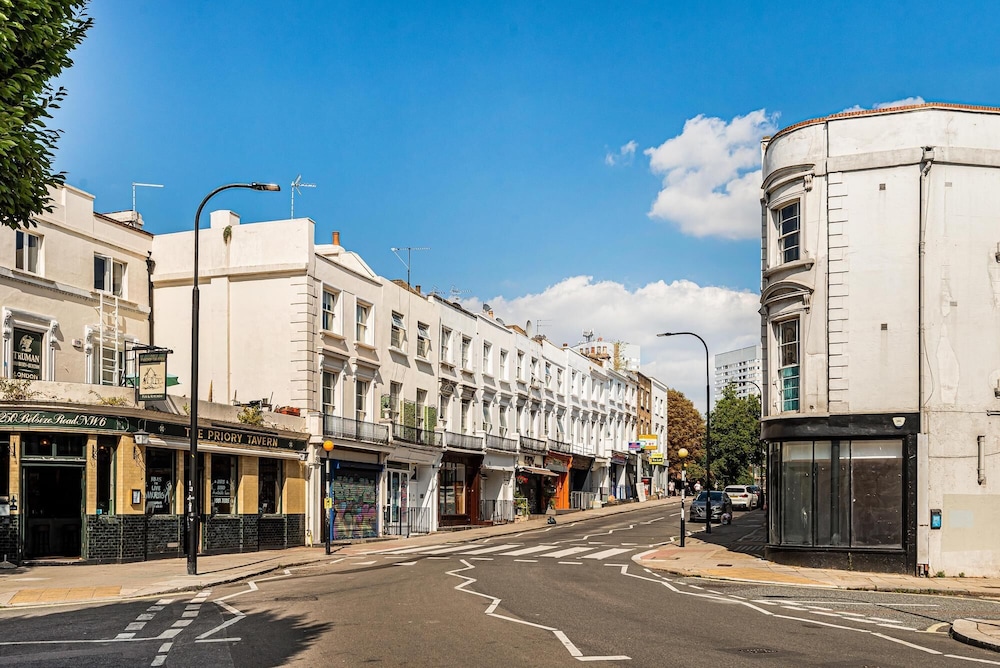 Charming one Bedroom Flat Near Maida Vale