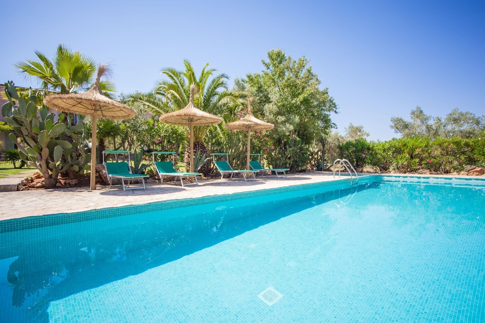 Can Pina - Adults Only Eco Groc en Costitx — recepcion & lobby