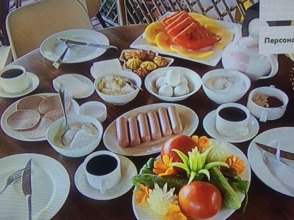 Photo 8