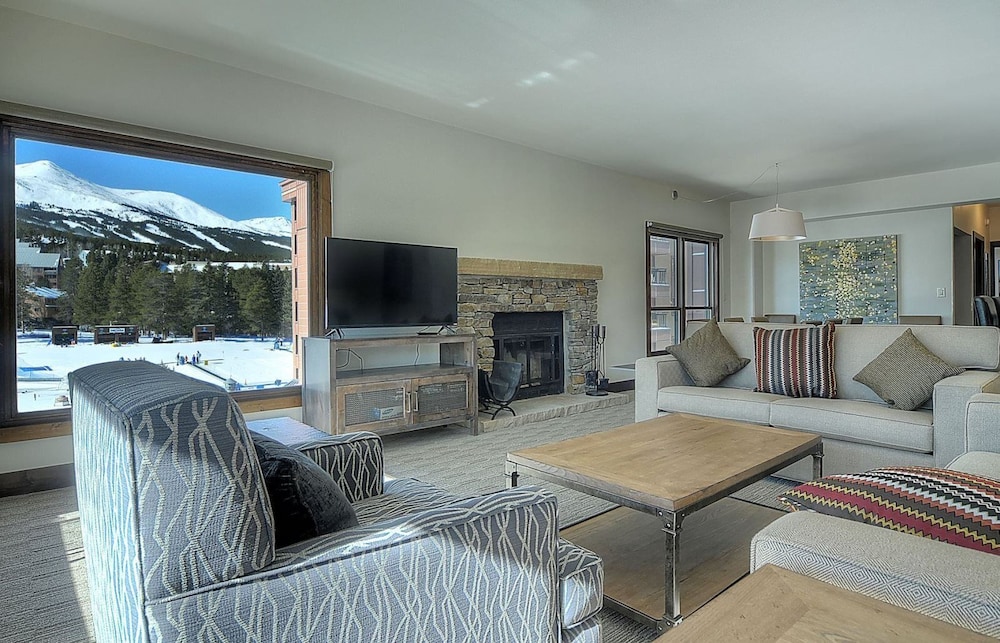 Mountain Elegant by Ski Colorado