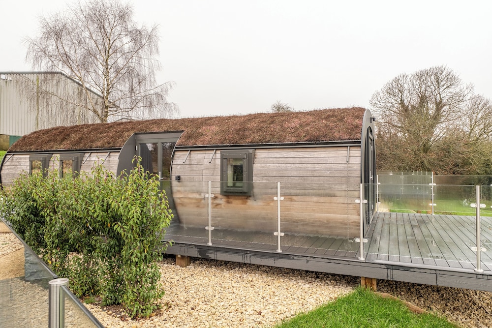 Stunning EcoRetreat Pods in Old Chalford