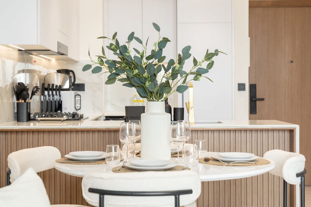 Ravishing 1 Bedroom in Binghatti Amber