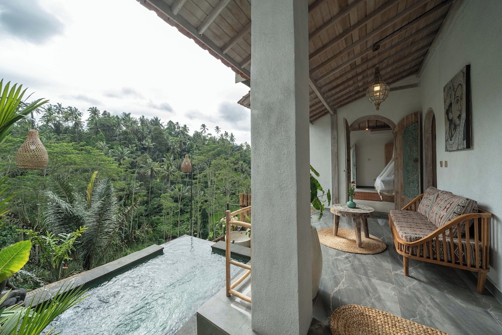 Legong Sebatu Villa